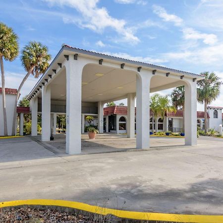 Motel 6-Spring Hill, Fl - Weeki Wachee Exterior photo